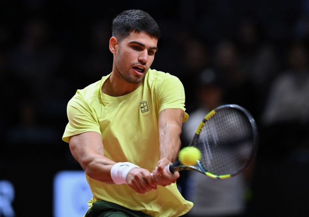 Alcaraz rolls into maiden Melbourne semi final and date with Zverev